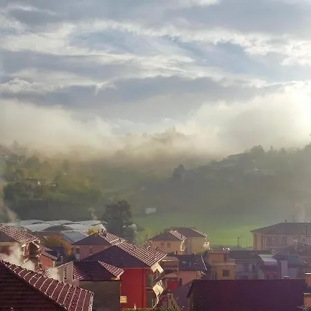 Nocleg ze śniadaniem Le Albarelle Alba (Piedmont)