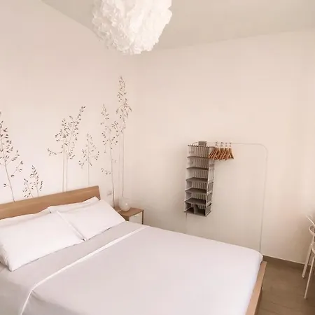 Le Albarelle Alba (Piedmont)