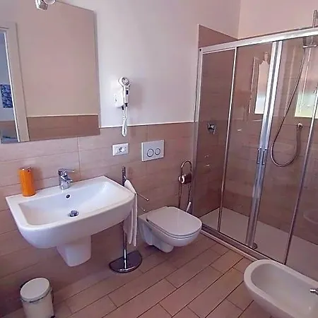Bed & Breakfast Le Albarelle 3*