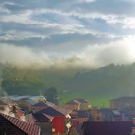 Le Albarelle Bed & Breakfast Alba (Piedmont)