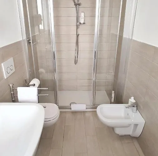 Le Albarelle Bed & Breakfast 3*