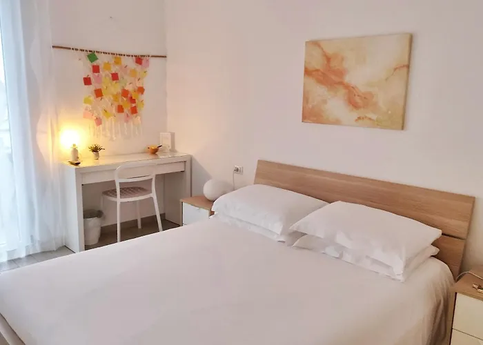 Le Albarelle Bed & Breakfast 3*